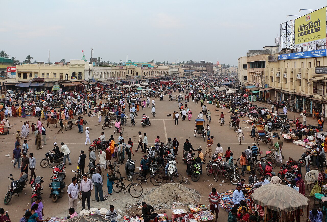 Grand Road Puri vehicle and city movement